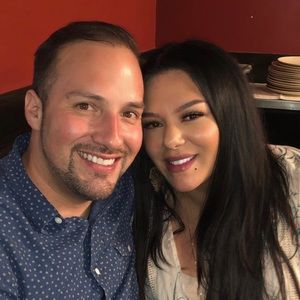 Meet your Posher, Elias